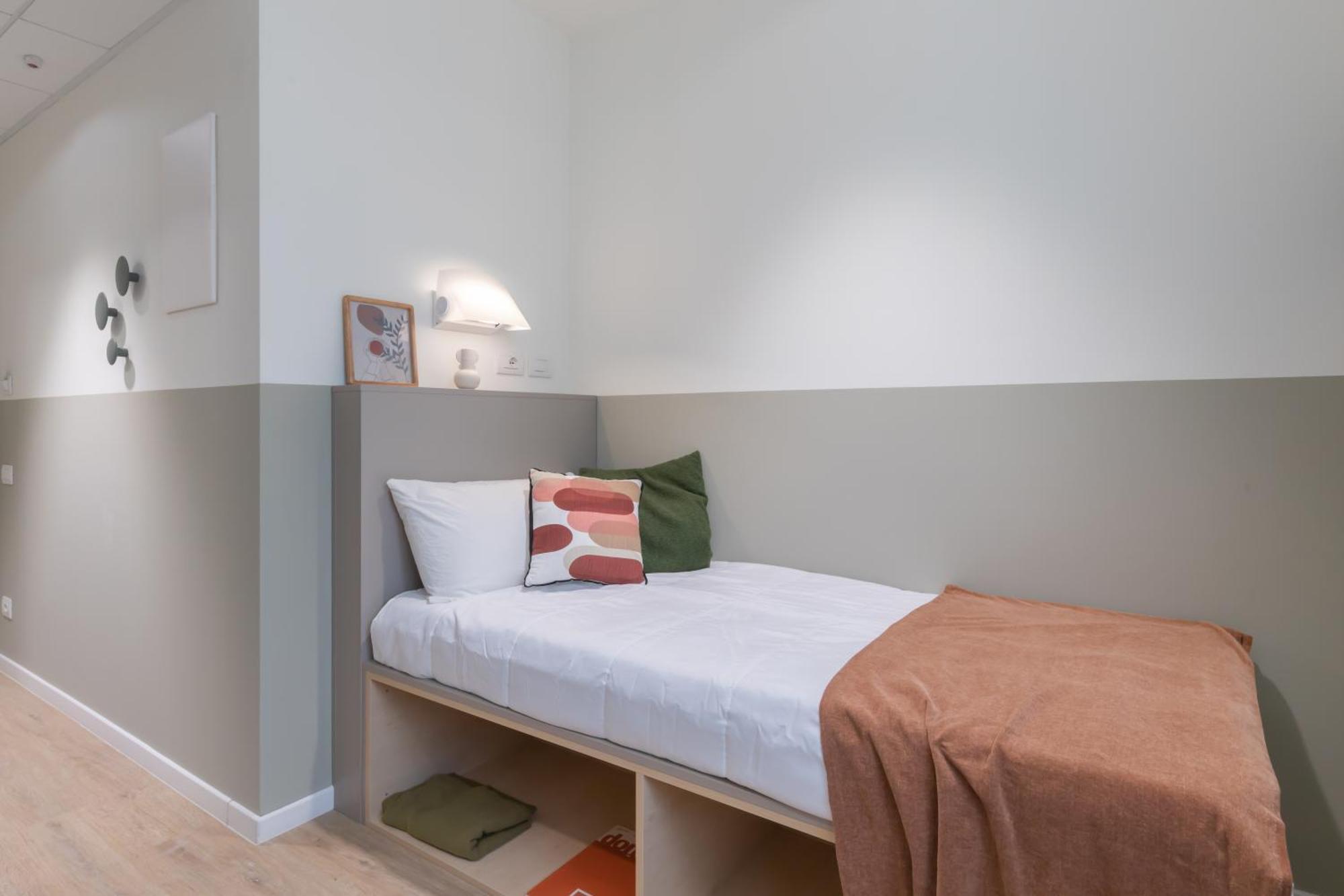 Well-Located Campus Rooms Near City Park Milan Exterior photo